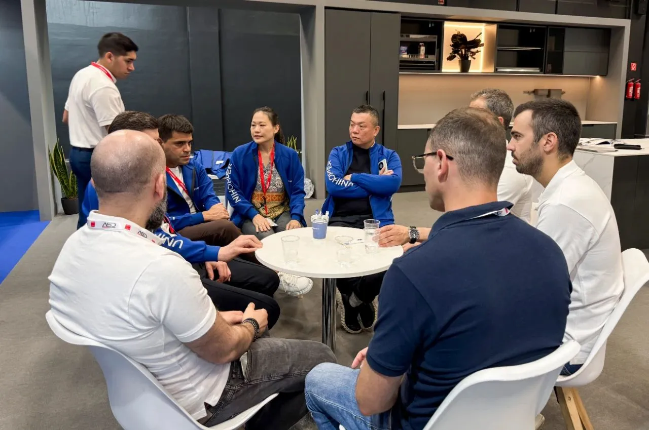 9.jpg 9.jpg